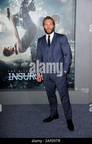 16. März 2015 - New York, NY, USA - 16. März 2015 New York City..Jai Courtney nimmt am 16. März 2015 an der Uraufführung der Serie „The Divergent: Insurgent“ im Ziegfeld Theater in New York City Teil (Credit Image: © Kristin Callahan - Ace Pictures/Ace Pictures/ZUMA Wire) Stockfoto