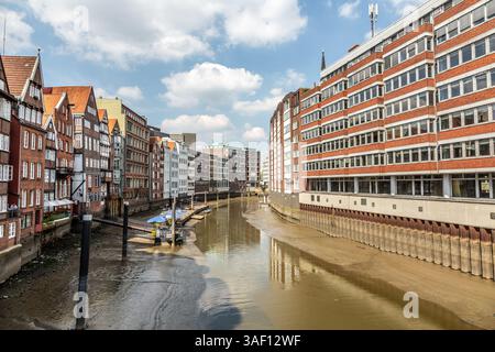 Hamburg, Deutschland - 17. Juli 2014: Lagerhäuser in Speicherstadt in Hamburg. Stockfoto