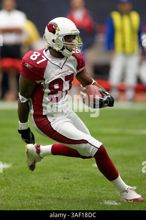 Dezember 2005; Houston, TX, USA; REGGIE SWINTON (87), der Kick-off-Spezialist der Arizona Cardinals, hat im Reliant Field einen Kick-off gegen die Houston Texans. Die Texaner besiegten 30 die Kardinäle. Obligatorischer Ausweis: Foto von Frank Casimiro/ZUMA Press. (©) Copyright 2005 von Frank Casimiro Stockfoto