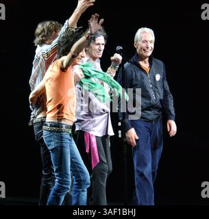 Oktober 2005; Washington, DC, USA; Rock & Roll Legends DIE ROLLING STONES treten live im MCI Center in der Hauptstadt der Nationen auf, während dort 2005 Bigger Bang Tour einen Halt in Washington macht. Obligatorischer Credit: Foto von Jason Moore/ZUMA Press. (©) Copyright 2005 von Jason Moore Stockfoto