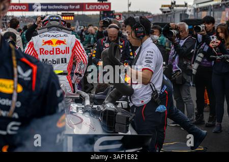 SUZUKA INTERNATIONAL RACING COURSE, JAPAN - APRIL 06: Yuki Tsunoda, Racing Bulls VCARB 02 aus Japan während des Großen Preises von Japan auf dem Suzuka International Racing Course am Sonntag, 06. April 2025 in Suzuka, Japan (Foto: Michael Potts/BSR Agency) Credit: BSR Agency/Alamy Live News Stockfoto