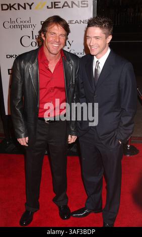 Dezember 2004; Los Angeles, CA, USA; die Schauspieler DENNIS QUAID und TOPHER GRACE bei der „in Good Company“-Weltpremiere im Grauman's Chinese Theater Stockfoto