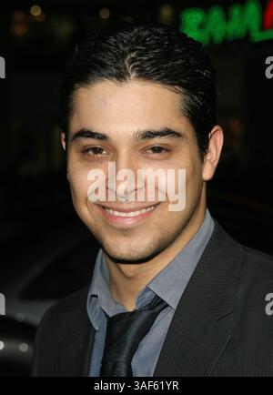 März 2005; Hollywood, CA, USA; Schauspieler WILMER VALDERRAMA bei der „Guess Who“-Premiere im Grauman's Chinese Theatre. Stockfoto
