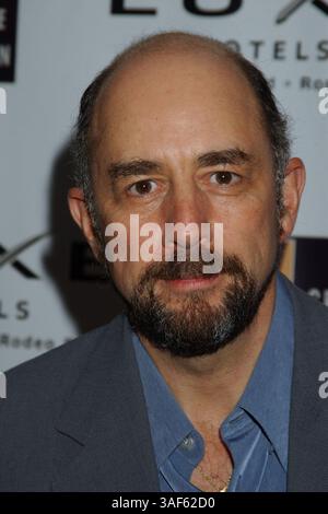 Dezember 2004; Los Angeles, CA, USA; Schauspieler RICHARD SCHIFF bei den Spotlight Awards 2004 und der Ultimate Gift Gala im Luxe Hotel Sunset Boulevard. Stockfoto