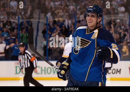 27. März 2012: Alexander Steen (20) von den St. Louis Blues während des NHL-Spiels zwischen den Nashville Predators und den St. Louis Blues im Scottrade Center in St. Louis Mo. (Bild: © Danny Reise/Cal Sport Media/ZUMAPRESS.com) Stockfoto