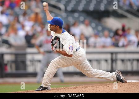 Juli 2010 - Flushing, N.. Y, Vereinigte Staaten von Amerika - 10. Juli 2010: New York Mets Relief Pitcher Fernando Nieve (Credit Image: SGM/ZUMAPRESS.com) Stockfoto