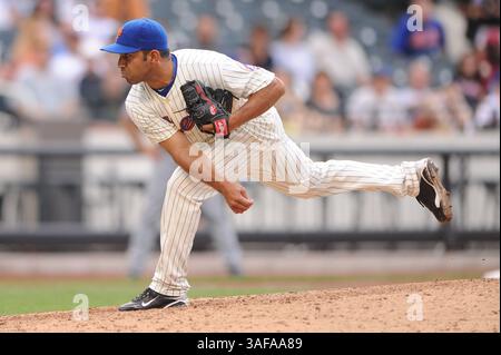 Juli 2010 - Flushing, N.. Y, Vereinigte Staaten von Amerika - 10. Juli 2010: New York Mets Relief Pitcher Fernando Nieve (Credit Image: SGM/ZUMAPRESS.com) Stockfoto