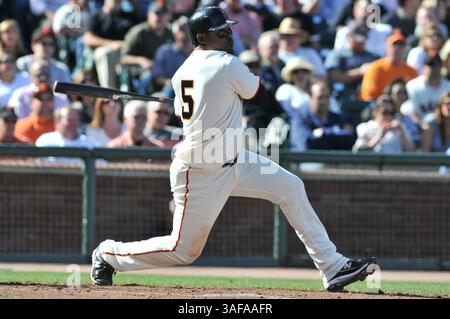 Juli 2010 – San Francisco, CA, Vereinigte Staaten von Amerika – 28. Juli 2010; San Francisco, CA, USA; San Francisco Giants Shortstop Juan Uribe (Bild: SGM/ZUMAPRESS.com) Stockfoto