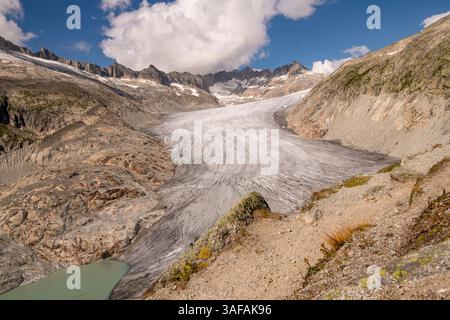 Der Rhône-Gletscher, Quelle des Flusses Rhône und einer der Hauptbeitragenden des Genfer Sees im äußersten Osten der Schweiz, Kanton Wallis. Stockfoto