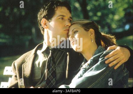 August 2000; Hollywood, CA, USA; die Schauspieler PAUL RUDD und JENNIFER ANISTON spielen die Rolle von George Hanson und Nina Borowski in der romantischen Komödie „The Object of My Affection“ von Nicholas Hytner aus dem Jahr 1998. (Kreditbild: ZUMA Press/ZUMAPRESS.com) Stockfoto