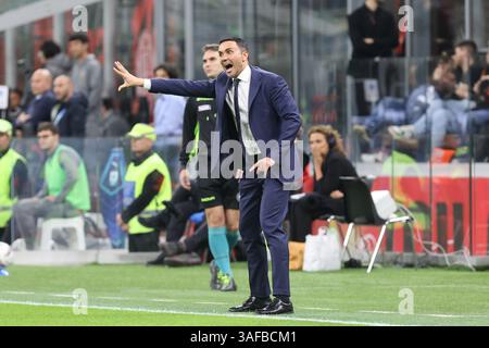 ACF Fiorentinas Cheftrainer Raffaele Palladino spielte beim Fußball-Spiel der Serie A Enilive 2024/2025 zwischen Mailand und Fiorentina im Giusepp Stockfoto