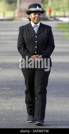 28. Mai 2012: Liverpool, England, Vereinigtes Königreich – DOMINIQUE WALKER ist nun Polizeioffizier und plant, Großbritanniens erster schwarzer Chief Constable zu werden. Dominique ist die Schwester des ermordeten schwarzen Teenagers Anthony Walker, der am 30. Juli 2005 in Huyton Liverpool bei einem rassistischen Angriff mit einer Eisaxt getötet wurde. (Kreditbild: © Mercury Press/ZUMAPRESS.com) Stockfoto