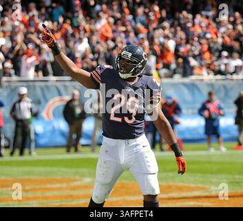 23. September 2012 - Chicago, IL, USA - Chicago Bears Running Back Michael Bush (29) feiert seinen Touchdown gegen die St. Louis Rams während des zweiten Viertels ihres Spiels im Soldier Field in Chicago, Illinois, am Sonntag, den 23. September 2012. Die Chicago Bears besiegten die St. Louis Rams mit 23:6. (Bild: © Nuccio Dinuzzo/MCT/ZUMAPRESS.com) Stockfoto