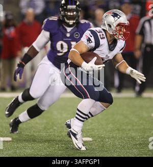 New England Patriots RB Danny Woodhead (39) bewegt den Ball. The Baltimore Ravens vs the New England Patriots im M&T Bank Stadium am 23. September 2012 in Baltimore, MD. Foto: Mike Buscher/Cal Sport Media(Credit Image: © Mike Buscher/Cal Sport Media/ZUMAPRESS.com) Stockfoto