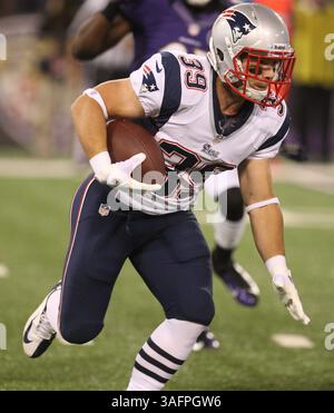 New England Patriots RB Danny Woodhead (39) bewegt den Ball. The Baltimore Ravens vs the New England Patriots im M&T Bank Stadium am 23. September 2012 in Baltimore, MD. Foto: Mike Buscher/Cal Sport Media(Credit Image: © Mike Buscher/Cal Sport Media/ZUMAPRESS.com) Stockfoto