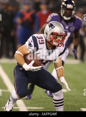 New England Patriots RB Danny Woodhead (39) bewegt den Ball. The Baltimore Ravens vs the New England Patriots im M&T Bank Stadium am 23. September 2012 in Baltimore, MD. Foto: Mike Buscher/Cal Sport Media(Credit Image: © Mike Buscher/Cal Sport Media/ZUMAPRESS.com) Stockfoto
