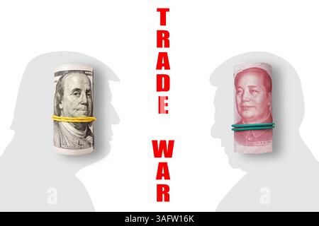 100 Dollar und 100 Yuan auf weißem Hintergrund. Handel und Zollkrieg ZWISCHEN DEN USA und China. Wirtschaftskrise, Inflation und Rohstoffpreiskonzept Stockfoto