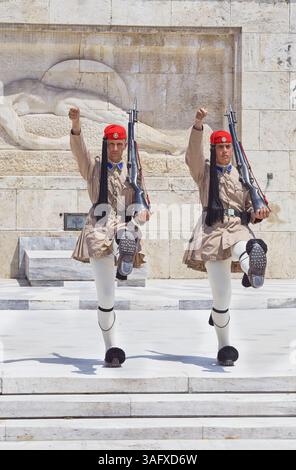 Evzone Soldaten, die Wachablösung, Athen, Griechenland, Europa, Stockfoto