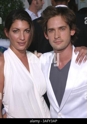 Mai 2004; Universal City, CA, USA; WILL KEMP und Frau GABY bei der „Van Helsing“-Premiere im Universal Amphitheater. (Bild: Scott Weiner/ZUMAPRESS.com) Stockfoto