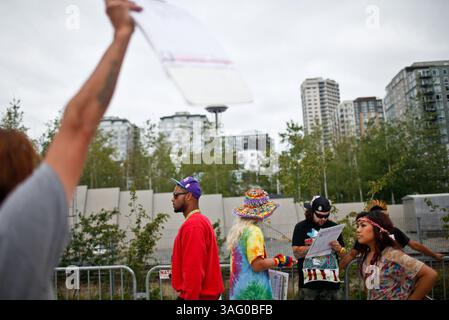 19. August 2012 - Seattle, Washington, USA - die Menschen nehmen an Hempfest in Seattle Teil. Die jährliche Veranstaltung ist das größte Marihuana-Festival des Landes. (Bild: © Nick Adams/ZUMAPRESS.com) Stockfoto
