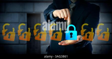 Blue Chip Cyber Security Manager wählt das einzige geschlossene virtuelle Vorhängeschloss aus einer Reihe von sonst defekten Schlosssymbolen aus. Informationstechnologie c Stockfoto