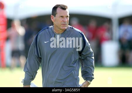 JULI 30 2012: Houston Texans Cheftrainer Gary Kubiak während des Trainingslagers der Houston Texans vom Methodist Training Center im Reliant Stadium in Houston, Texas. (Bild: © Erik Williams/Cal Sport Media/ZUMAPRESS.com) Stockfoto