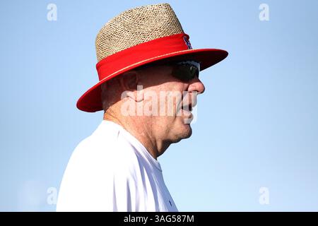 JULI 30 2012: Bob McNair, Besitzer der Houston Texans, während des Trainingslagers der Houston Texans vom Methodist Training Center im Reliant Stadium in Houston, Texas. (Bild: © Erik Williams/Cal Sport Media/ZUMAPRESS.com) Stockfoto