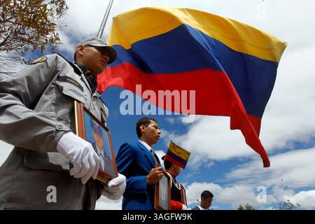 19. Juli 2012 - Kolumbien - Bogota 19 de julio de 2012. Conmemorion del Dia de los Heroes caidos en el monumento a los Heroes del la calle 26. Fotos Carlos Ortega CEET CrÃ: CEET FotÃ³grafo: CARLOS ORTEGA (Kreditbild: © El Tiempo/GDA/ZUMAPRESS.com) Stockfoto