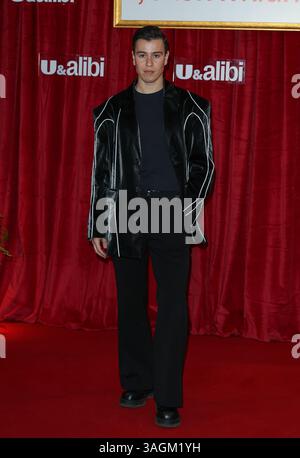 London, Großbritannien. April 2025. Aiden London besuchte die TV-Serie Premiere von „I, Jack Wright“ im May Fair Hotel in London. (Foto: Brett Cove/SOPA Images/SIPA USA) Credit: SIPA USA/Alamy Live News Stockfoto