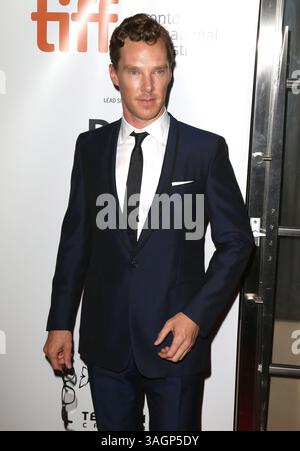 Keira Knightley, Allen Leech, Matthew Goode und Benedict Cumberbatch bei der Premiere von The Imitation Game während des Toronto International Film Festivals 2014 in Toronto. 9. September 2014 Stockfoto