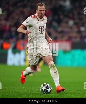 Allianz Areana, München, Deutschland. April 2025. Harry Kane von Bayern München kontrolliert den Ball im Champions League-Viertelfinale, beim FC Bayern München gegen Inter Mailand, bei Allianz Areana, München. Ulrik Pedersen/CSM (Bild: © Ulrik Pedersen/Cal Sport Media). Quelle: csm/Alamy Live News Stockfoto