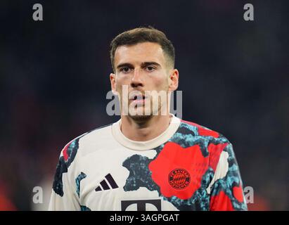 Allianz Areana, München, Deutschland. April 2025. Leon Goretzka vom FC Bayern München spielt beim Champions League-Viertelfinale gegen Inter Mailand bei der Allianz Areana in München. Ulrik Pedersen/CSM (Bild: © Ulrik Pedersen/Cal Sport Media). Quelle: csm/Alamy Live News Stockfoto