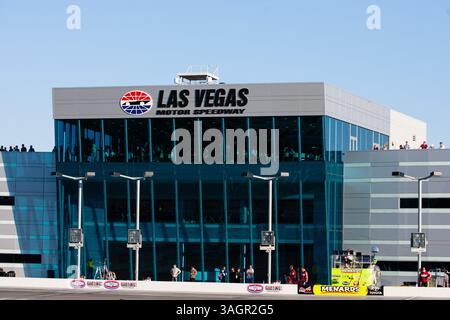 September 2012 - Las Vegas, Nevada, USA S - 29. September 2012 - Las Vegas, Nevada, USA - das Las Vegas Motor Speedway Media Center auf der NASCAR Camping World Truck Series Smith's 350 auf dem Las Vegas Motor Speedway in Las Vegas, NV. Nelson Piquet Jr. gewinnt am Ende den Sieg (Bild: © Matt Gdowski/ZUMAPRESS.com) Stockfoto