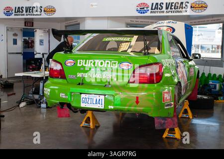29. September 2012 - Las Vegas, Nevada, USA - 29. September 2012 - Las Vegas, Nevada, USA - #41 Team 41 Subaru WRX STI, gefahren von Richard Burton, im Garagenbereich der Sylvania SilverStar zXe Global Rallycross Championship auf dem Las Vegas Motor Speedway in Las Vegas, NV. (Kreditbild: © Matt Gdowski/ZUMAPRESS.com) Stockfoto