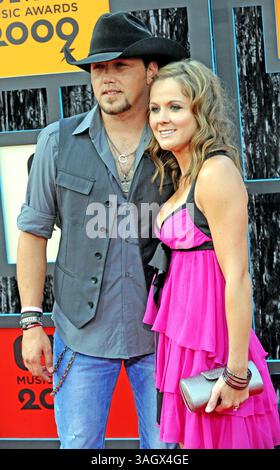 Juni 2009 – Nashville, Tennessee; USA – der Musiker JASON ALDEAN kommt bei den CMT Music Awards 2009 Live and Loud im Sommet Center in der Innenstadt von Nashville an. Copyright 2009 Jason Moore. (Bild: © Jason Moore/ZUMA Press) Stockfoto