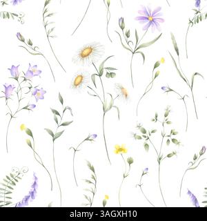 Nahtloses Blumenmuster von Aquarellen Wildblumen Kamille, Glockenblume, Butterblume, Mäuseerbse und Gräsern isoliert vom Hintergrund. Handgezeichnete Wiesenblumen gelb und lila für Stoffdruck, Karten. Stockfoto