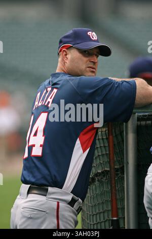 26. Juni 2009: Manny Acta #14, Manager der Washington Nationals in Aktion beim Baltimore Orioles 11-1 Sieg gegen den Rivalen Washington Nationals im Interleague-Spiel im Oriole Park in Camden Yards in Baltimore, Maryland. (Bild: © Mitch Stringer/Cal Sport Media/ZUMA Press) Stockfoto