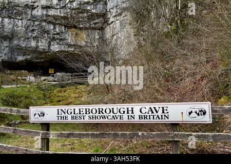 Ingleborough Cave auf dem Ingleborough Estate Nature Trail. Stockfoto