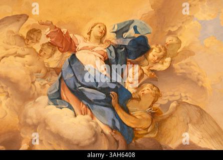 FLORENZ, ITALIEN - 17. MÄRZ 2025: Das Fresko der Assumpition in der Hauptapsis der Kirche Badia Fiorentina von Gian Domenico Ferretti (1734) Stockfoto