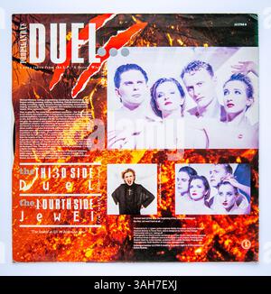 Rückseitencover der 12-Zoll-Single-Version von Duel by Propaganda, die 1985 veröffentlicht wurde. Stockfoto