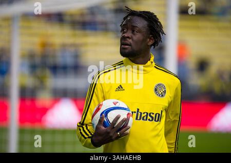 Columbus Crew SC Stürmer Kei Kamara (23) wärmt sich vor dem Spiel zwischen Philadelphia Union und Columbus Crew SC im MAPFRE Stadium in Columbus OH auf. Am 25. April 2015. (Foto: © Dorn BYG/Cal Sport Media/ZUMAPRESS.com) Stockfoto