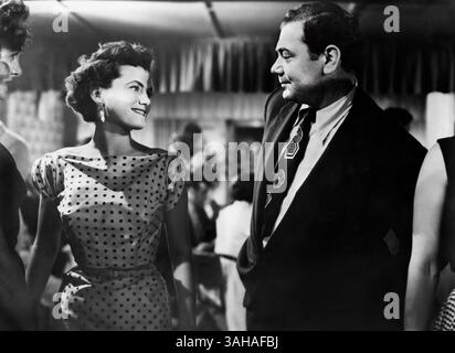 Ernest Borgnine, am Set des Films „Marty“, United Artists, 1955 Stockfoto