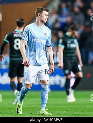 #14, Ben Sheaf von Coventry City während des Sky Bet Championship Matches zwischen Coventry City und Portsmouth in der Coventry Building Society Arena, Coventry am Mittwoch, den 9. April 2025. (Foto: Stuart Leggett | MI News) Credit: MI News & Sport /Alamy Live News Stockfoto