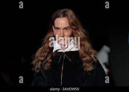 Modell auf der Landebahn für Reptilia während der 59. Ausgabe der São Paulo Fashion Week, die im Shopping JK Iguatemi in der Westzone von São Paulo stattfand. Quelle: Brazil Photo Press/Alamy Live News Stockfoto