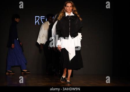 Modell auf der Landebahn für Reptilia während der 59. Ausgabe der São Paulo Fashion Week, die im Shopping JK Iguatemi in der Westzone von São Paulo stattfand. Quelle: Brazil Photo Press/Alamy Live News Stockfoto