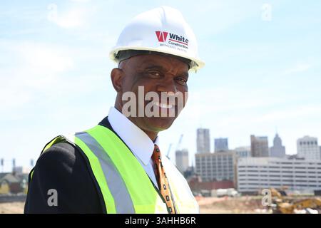 6. März 2008 – Detroit, MI, USA – Bernard White ist Präsident von White Construction, einer Vertragsfirma in Minderheitsbesitz, die an dem neuen Arena-Projekt in der Innenstadt von Detroit arbeitet. (Bild: © Jessica J. Trevino/TNS/ZUMA Wire) Stockfoto