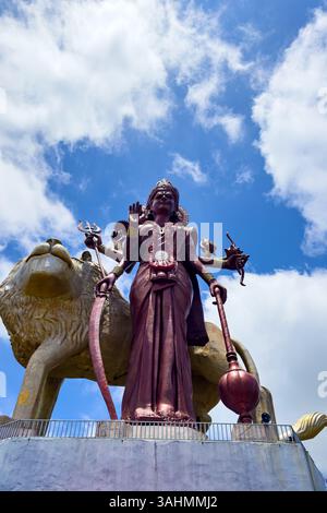 Die weltweit größte Statue von Maa Durga, der See Ganga Talao, der Grand-bassin-Tempel, die Insel Mauritius, der Indische Ozean Stockfoto
