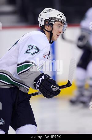 11. November 2011 - Calgary, Alberta, Kanada - Foto des WHL-Spielerprofils von Sean Aschim von Seattle Thunderbirds während eines Spiels in Calgary. (Foto: © Larry MacDougal via ZUMA Wire) Stockfoto