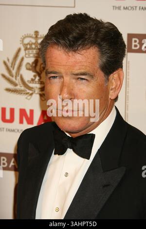 November 2007 - Century City, CA, USA - 01. November 2007 - Century City, Kalifornien - Pierce Brosnan. 16. Jährliche BAFTA/LA Cunard Britannia Awards im Hyatt Regency Century Plaza Hotel. Foto: Russ Elliot/AdMedia Stockfoto
