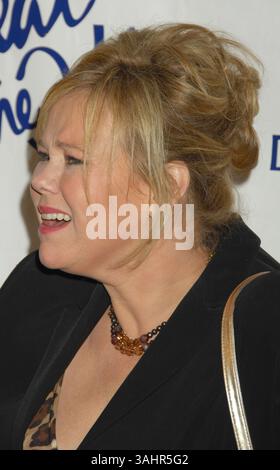 Oktober 2006: Beverly Hills, Kalifornien, USA - 12. Oktober 2006, Beverly Hills, Kalifornien - Caroline Rhea. Der 16. Jährliche Los Angeles Beat the Odds Award des Children's Defense Fund findet im Beverly Hills Hotel statt. Foto: Russ Elliot/AdMedia. (Kreditbild: © Russ Elliot/AdMedia via ZUMA Wire) Stockfoto